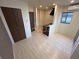 キャメロット八王子 205 2階2LDKのリビング/ダイニング