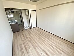 ジュネスIII 1階ワンルームのリビング/ダイニング