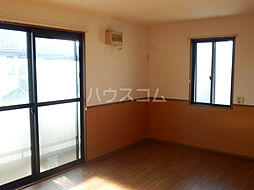 アヴェクアンシエン 201 2階1LDKのリビング/ダイニング