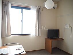 レオパレスアミティエ 107 1階1Kのリビング/ダイニング