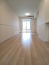 グランウッドＢ 102 1階1LDKのリビング/ダイニング