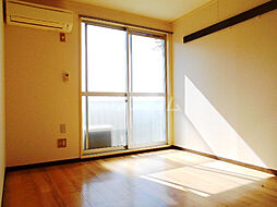 ジョニーズクラブ四ツ谷 2G 2階1Kのリビング/ダイニング