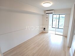 ウエスト　Ｂ 102 1階1LDKのリビング/ダイニング