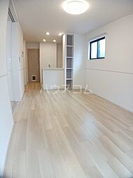 マルベリーガーデン　I 101 1階1LDKのリビング/ダイニング