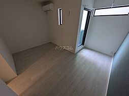 REGIES塚本 302 3階1Kのリビング/ダイニング