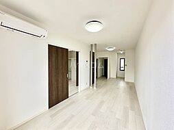 イーストコートS 103 1階1LDKのリビング/ダイニング