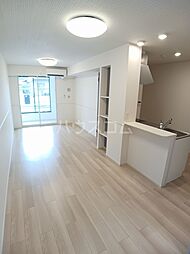 カメリア　塩川　Ａ 103 1階1LDKのリビング/ダイニング