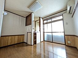 本町山岸ハイツ 102 1階1Kのリビング/ダイニング