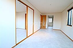 グランドソレイユ　Ｇ 1階2LDKのリビング/ダイニング