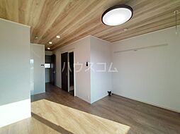 ラ・ルーチェ 103 1階ワンルームのリビング/ダイニング