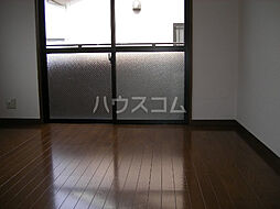 グランモール一社 102 1階1Kのリビング/ダイニング