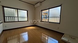 アリエール竹山 202 2階ワンルームのリビング/ダイニング