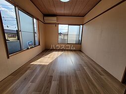 ハイツオーデン 101 1階2DKのリビング/ダイニング