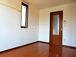 グランドソレーユ 102 1階2Kのリビング/ダイニング