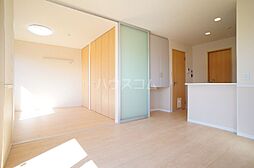 ラ・リズィエールＢ 201 2階2LDKのリビング/ダイニング