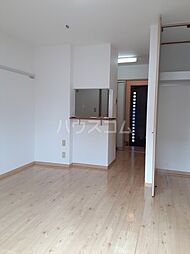 プロミネンス 102 1階ワンルームのリビング/ダイニング