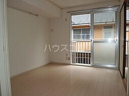 ライトコート国府台I 2階3DKのリビング/ダイニング