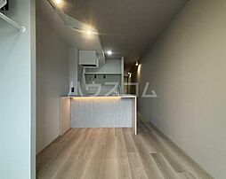 ｔｈｅ　ｔｒｉａｓ　ｋａｓｈｉｗａ 7階ワンルームのリビング/ダイニング