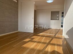 エステートシンサダ 201 2階3LDKのリビング/ダイニング