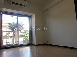 ジェノヴィア桜台グリーンウォール 102 1階1Kのリビング/ダイニング