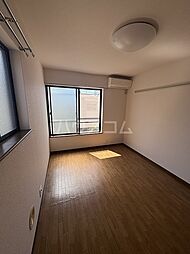 スプレーディングアウト 2階ワンルームのリビング/ダイニング