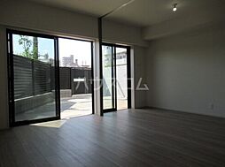 バウス氷川台 105