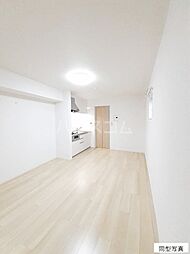 プラバーII 201 2階1LDKのリビング/ダイニング