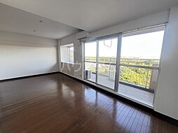 ライオンズマンション南市川 831 8階3LDKのリビング/ダイニング