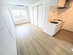 ウェルスクエア笹塚II 103 1階1LDKのリビング/ダイニング