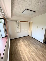 トマトビル 101 1階ワンルームのリビング/ダイニング