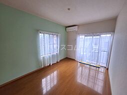 ライフステージI 202 2階1Kのリビング/ダイニング