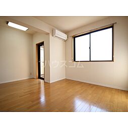 プレール明大前 202 2階1Kのリビング/ダイニング