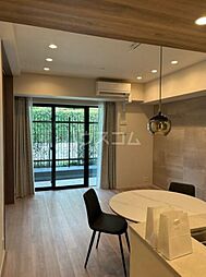 パークホームズ代々木西原 1階3LDKのリビング/ダイニング