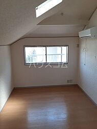 国立ファニー 103 1階ワンルームのリビング/ダイニング