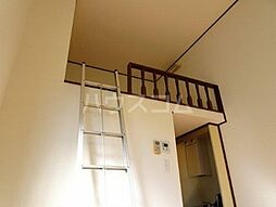 スターシェモア代田橋 202 2階ワンルームのリビング/ダイニング