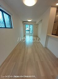 インフィニティ　Ｖ 103 1階1LDKのリビング/ダイニング