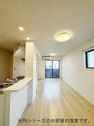 セレニテ東豊田 201 2階1LDKのリビング/ダイニング