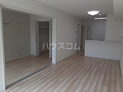 ファビュラス・ヴェルム 1階1LDKのリビング/ダイニング