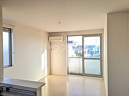 メゾン・シャルム　Ｍ 2階2LDKのリビング/ダイニング