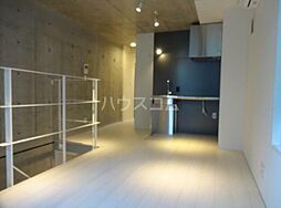 都営大江戸線 西新宿五丁目駅 徒歩4分の賃貸マンション 地下1階1LDKのリビング/ダイニング