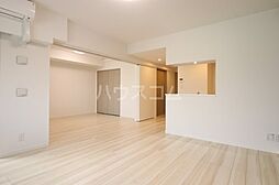 ＧＥＮＯＶＩＡ西高島平II 5階2LDKのリビング/ダイニング