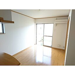 サティスベルデ 1階2LDKのリビング/ダイニング