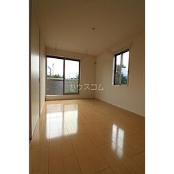 ヴェルレーヌＢ 101 1階2LDKのリビング/ダイニング