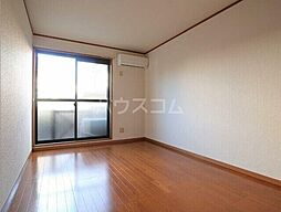 フレア・プランドールB 205 2階1Kのリビング/ダイニング