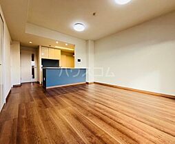 レーベンハイム戸田公園スペイシャス 505 5階4LDKのリビング/ダイニング