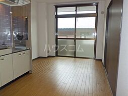 ヴィラオーク 101 1階2LDKのリビング/ダイニング