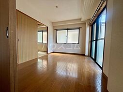 プラティーク三鷹 304 3階2DKのリビング/ダイニング