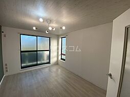 ＬＩＬＹ浜野 207 2階1Kのリビング/ダイニング