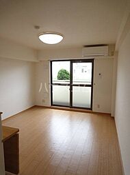 ウエスト　メゾン 103 1階ワンルームのリビング/ダイニング