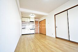 ニューコーポ植田I 301 3階3LDKのリビング/ダイニング